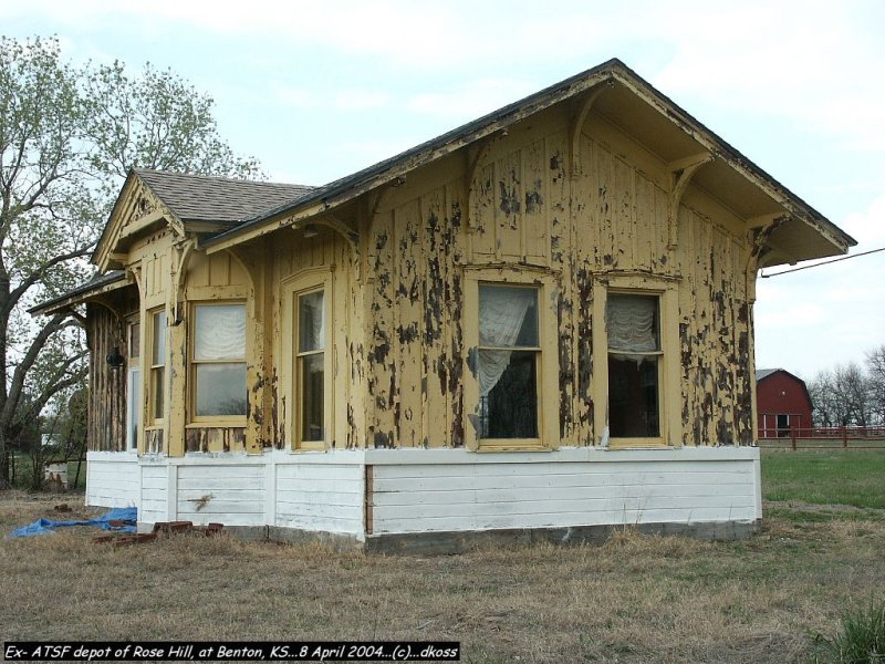 Ex- ATSF depot of Rose Hll KS-003.jpg