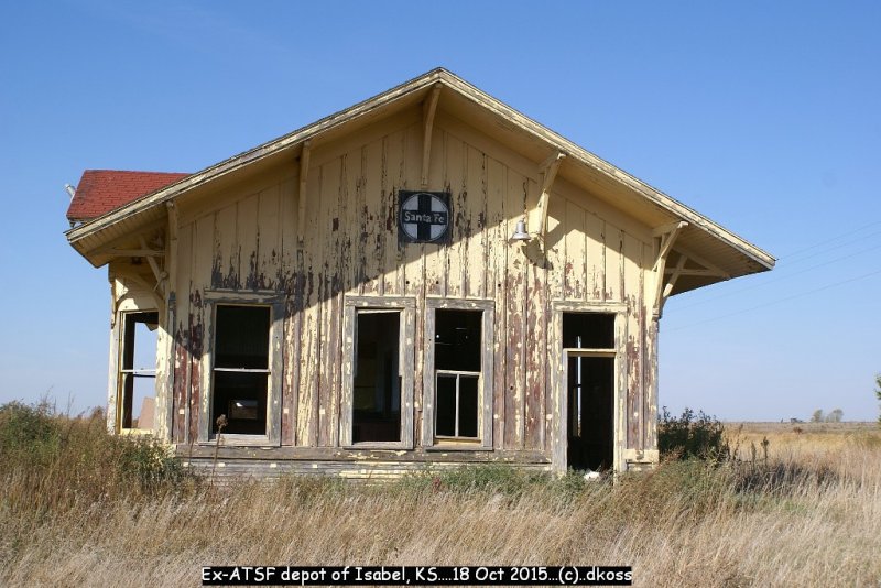 Ex-ATSF Isabel KS depot 002.jpg