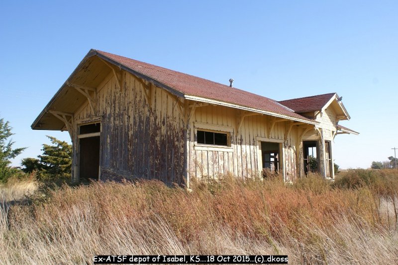 Ex-ATSF Isabel KS depot 005.jpg