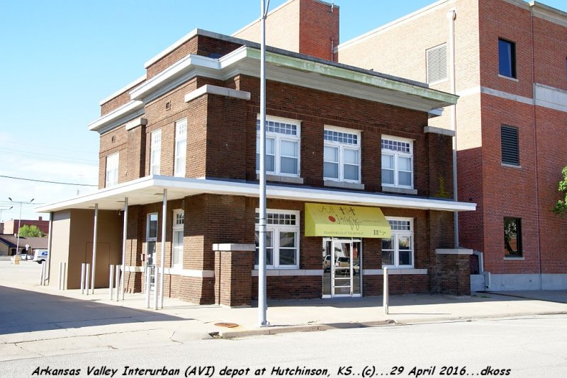 AVI depot of Hutchinson. KS-003.jpg
