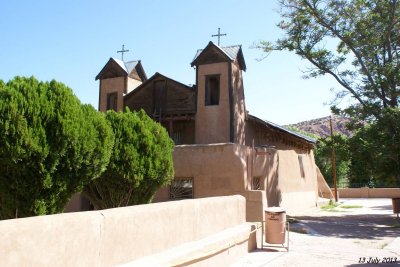 Santuario de Chimayo 020.jpg