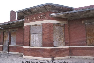 Ex- ATSF Florence KS depot 003.jpg