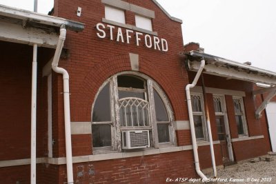 Ex- ATSF Stafford KS depot 002.jpg