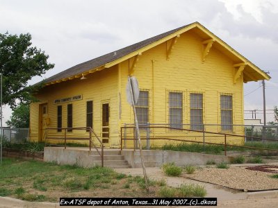 Anton Texas depot 001.jpg