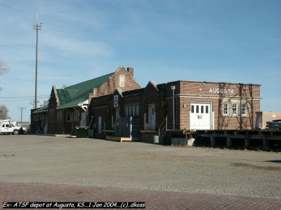 Ex-ATSF depot  Augusta KS 003.jpg