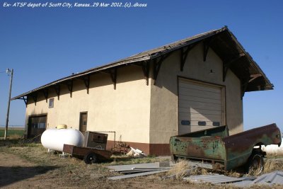 Ex-ATSF Scott City Depot  Garden City KS 002.jpg
