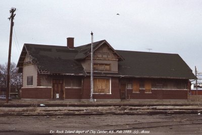 Ex-Rock Island depot of Clay Center KS-001.jpg