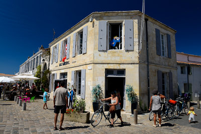 Saint-Martin-de-R, le de R