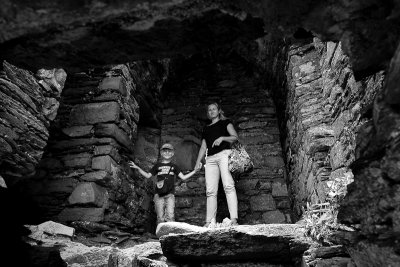 Aneta and Alex, Ballycarbery Castle, Iveragh Peninsula