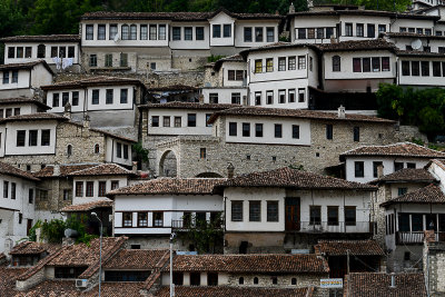 Mangalem, Berat