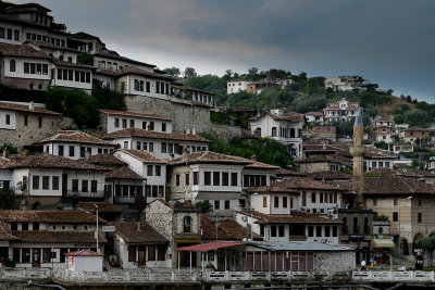 Mangalem, Berat