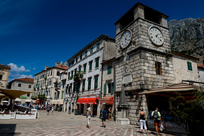 Square of Arms, Kotor