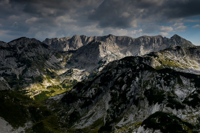 Veliki Meded 2287m, Terzin Bogaz 2303m, far behind Sljeme ridge 2455m, a view point near Ledena Pecina 2160m, Durmitor NP