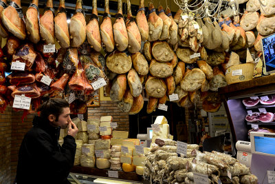 Ham and cheese shop, Quadrilatero, Bologna