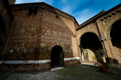 Santo Sepolcro, Abbazia di Santo Stefano, Bologna