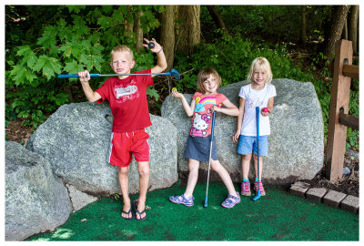 Golfing kids