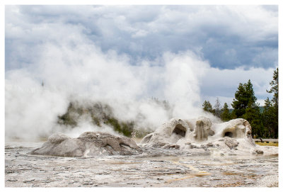 Grotto Geyser