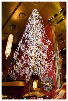 Neat chandelier in the music hall