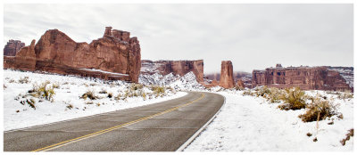 Winter comes to Arches