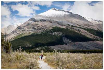 Heading to Mumm Basin