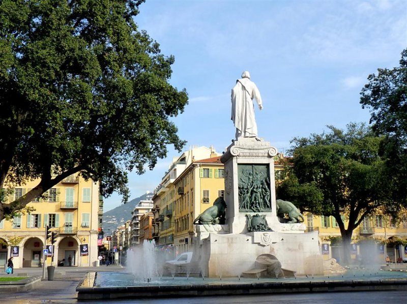 219 Place Garibaldi, Nice.jpg