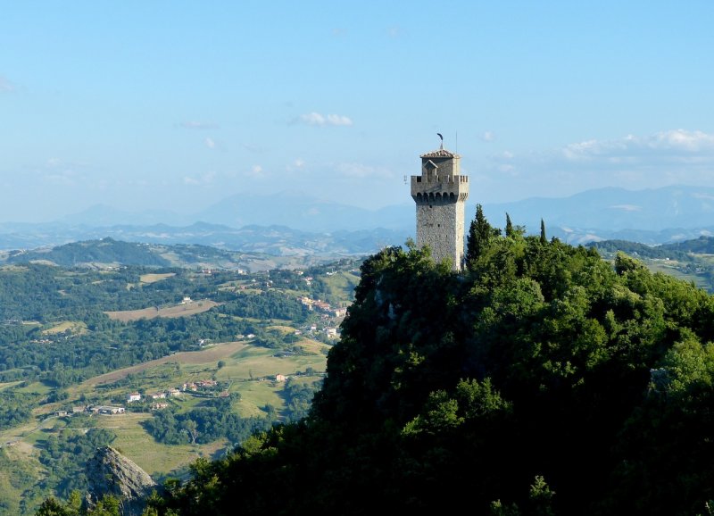 142 San Marino 3rd Torre.jpg