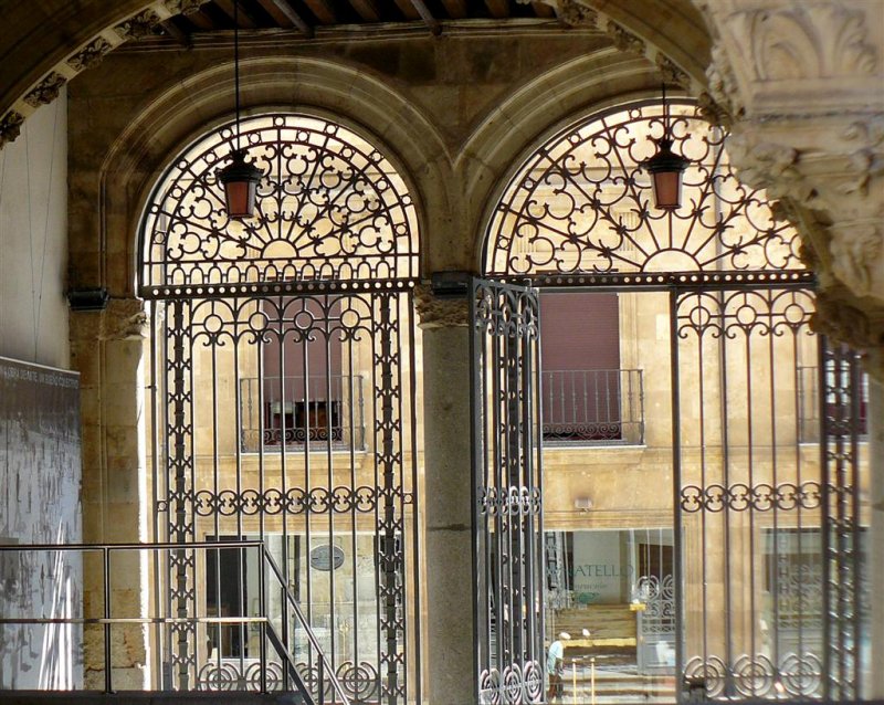 820 Palacio de La Salina Pz Colon Salamanca.JPG