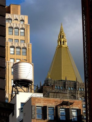 279 2 new york life tower 2010.jpg