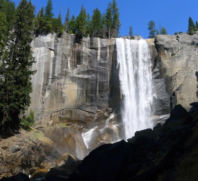 747 1 Yosemite Vernal Falls Hike.jpg