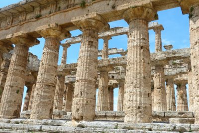 472 Paestum Temple of Neptune-Poseidon P1040655.jpg