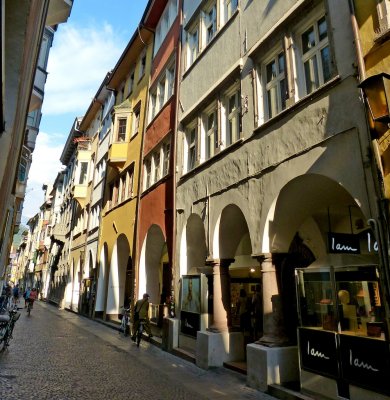 298 Bolzano arcaded streets.jpg