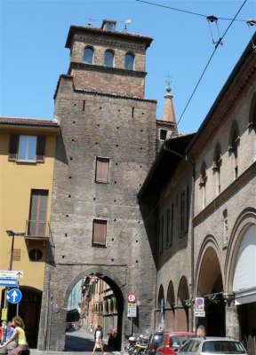 273 Bologna near Piazza Verdi.JPG