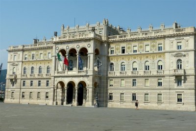 745 115 Trieste Piazza dell Unita d'Italia.jpg