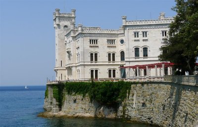 762 166 Trieste Castello di Miramare.jpg