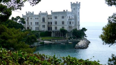 766 182 Trieste Castello di Miramare.jpg