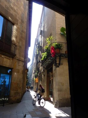 379 Carrer Montacada.jpg