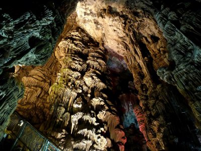 1671 St Michaels Cave Gibraltar.jpg