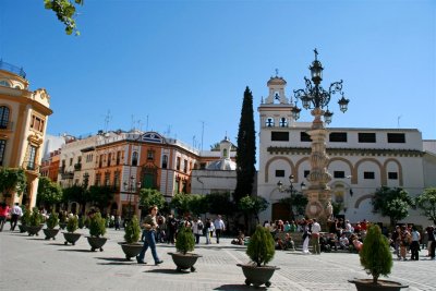 130 Plaza Virgen de los Reyes.jpg