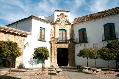 574 Cordoba Palacio de Viana.jpg