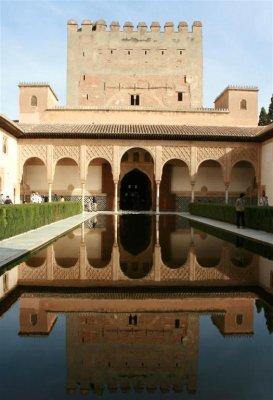 631 Alhambra Palacios Nazaries Court of Myrtles.jpg