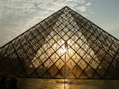 9010 louve pyramid sunset.jpg