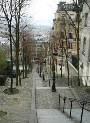 9199  Montmartre steps.jpg