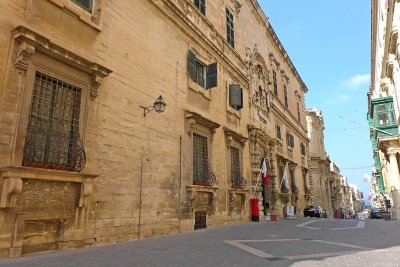 184x Valletta.jpg