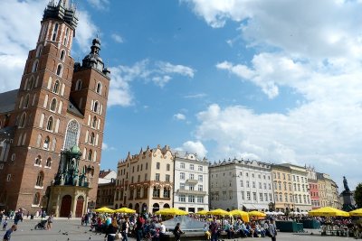 115 Krakow Market Square.jpg