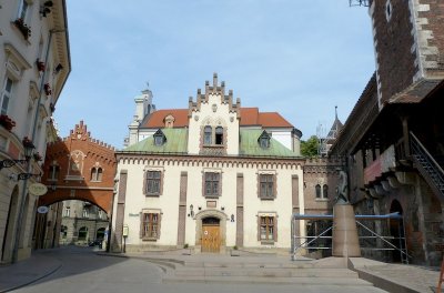 164 Krakow near Florian Gate.jpg
