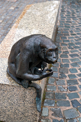 The Maxplatz Monkey