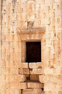 Naqsh-e Rostam - Cube Of Zoroaster Door