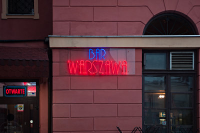 Bar Warszawa Is Open