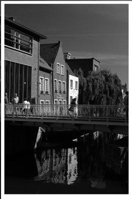 A walk througt the small bridge in the City of Gent
