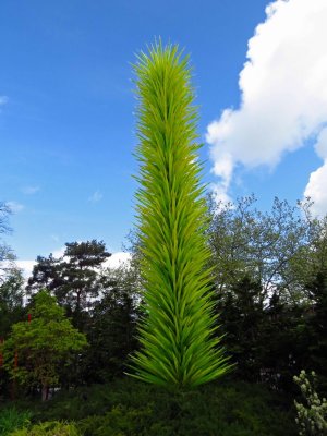 CHIHULY GARDENS AND GLASS 